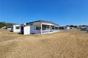 39438 Rockford Ave, Zephyrhills, FL 33542 - Photo 41