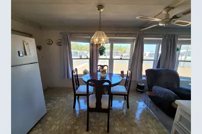 39438 Rockford Avenue, Zephyrhills, FL 33542 - Photo 27