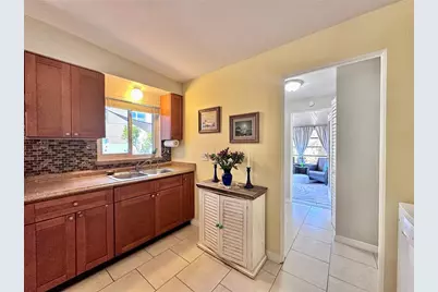 5417 Jersey Avenue S, Gulfport, FL 33707 - Photo 9