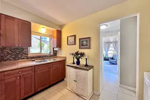 5417 Jersey Ave S, Gulfport, FL 33707 - Photo 9