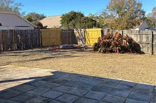 5841 Dorham Pl, Wesley Chapel, FL 33545 - Photo 31