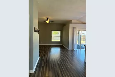 5841 Dorham Place, Wesley Chapel, FL 33545 - Photo 5