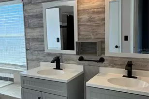 5841 Dorham Pl, Wesley Chapel, FL 33545 - Photo 25