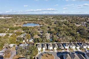 5221 Hillside Mdw Pl, Tampa, FL 33610 - Photo 41