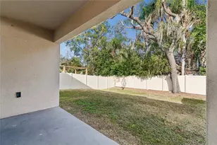 5221 Hillside Mdw Pl, Tampa, FL 33610 - Photo 31