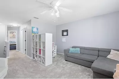 4617 Whispering Park Lane, Tampa, FL 33614 - Photo 43