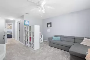 4617 Whispering Park Ln, Tampa, FL 33614 - Photo 43