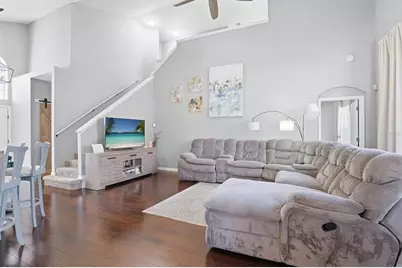 4617 Whispering Park Lane, Tampa, FL 33614 - Photo 17