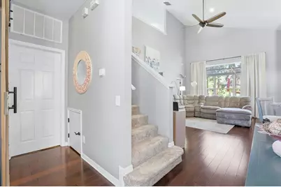 4617 Whispering Park Lane, Tampa, FL 33614 - Photo 13