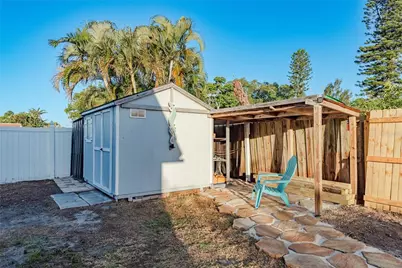 2541 60th Avenue S, Saint Petersburg, FL 33712 - Photo 39