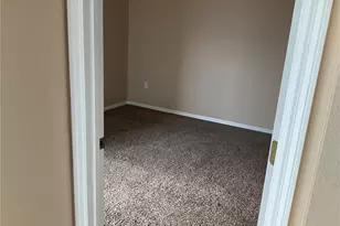 2717 Villa Dr, Valrico, FL 33596 - Photo 13