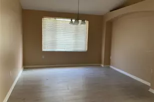 2717 Villa Dr, Valrico, FL 33596 - Photo 7