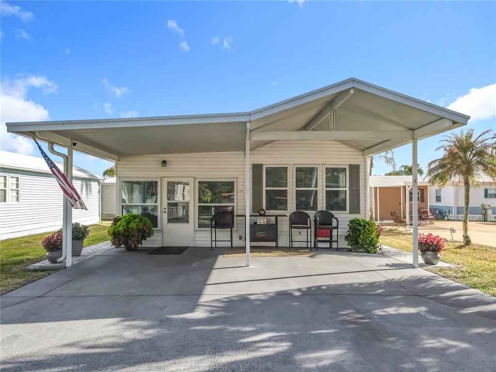 446 Pine Loop - 446 Pine Loop, Frostproof, FL 33843 Luxury Property | Jose Angel Pina