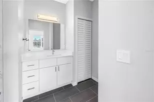 4330 Tyler Cir N, Saint Petersburg, FL 33709 - Photo 15