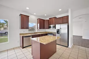 401 Grassy Key Way, Groveland, FL 34736 - Photo 17