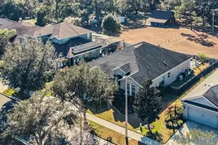 3332 Anna George Dr, Valrico, FL 33596 - Photo 35