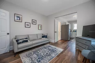 945 13th St N, Saint Petersburg, FL 33705 - Photo 21