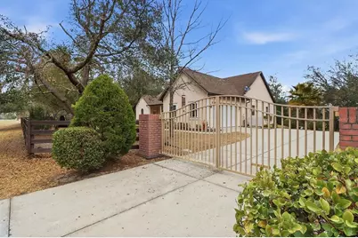 2450 W Tall Oaks Drive, Beverly Hills, FL 34465 - Photo 3