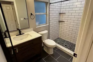 2893 Webley Dr, Largo, FL 33771 - Photo 9