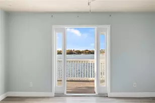 125 Pompano Dr SE, Saint Petersburg, FL 33705 - Photo 19