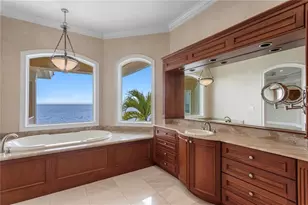 1737 Brightwaters Blvd NE, Saint Petersburg, FL 33704 - Photo 41