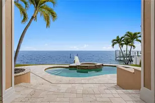 1737 Brightwaters Blvd NE, Saint Petersburg, FL 33704 - Photo 13