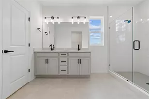 622 Kingswood Ct, Bradenton, FL 34212 - Photo 19