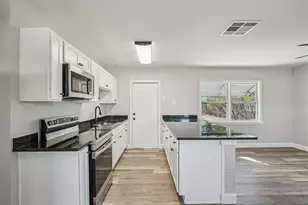 5428 Burlington Ave N, Saint Petersburg, FL 33710 - Photo 15