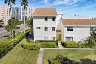 1451 Gulf Blvd, Clearwater Beach, FL 33767 - Photo 1