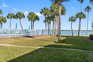 1451 Gulf Blvd, Clearwater Beach, FL 33767 - Photo 15