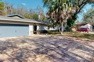 9016 Hogans Bend, Tampa, FL 33647 - Photo 1
