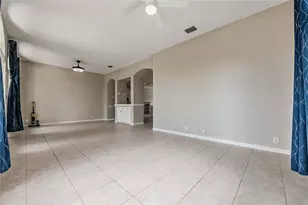 9821 Balsaridge Ct, Trinity, FL 34655 - Photo 5