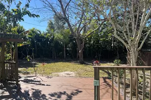 321 San Jose Dr, Dunedin, FL 34698 - Photo 23