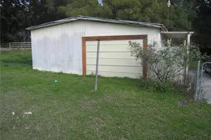 37736 Phelps Rd, Zephyrhills, FL 33541 - Photo 9