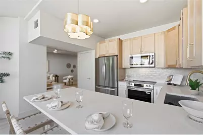 557 Pinellas Bayway S #203, Tierra Verde, FL 33715 - Photo 9