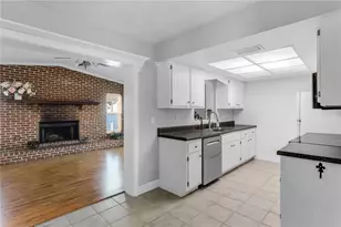 1012 78th St NW, Bradenton, FL 34209 - Photo 9