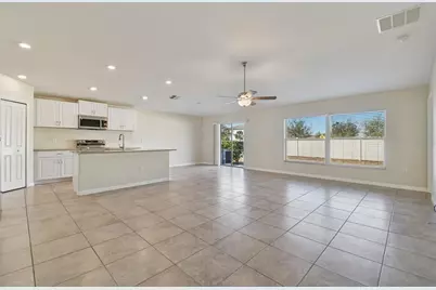 15709 Demory Point Place, Sun City Center, FL 33573 - Photo 5