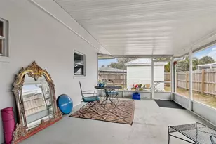 2427 Baywood Dr W, Dunedin, FL 34698 - Photo 61