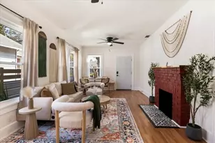 1131 10th Ave S, Saint Petersburg, FL 33705 - Photo 9