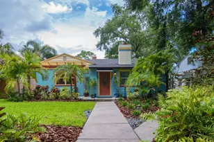 135 17th Ave N, Saint Petersburg, FL 33704 - Photo 1