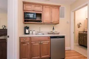 135 17th Ave N, Saint Petersburg, FL 33704 - Photo 13