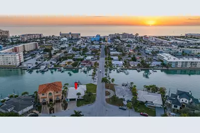 370 59th Avenue, Saint Pete Beach, FL 33706 - Photo 3