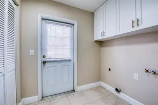 4017 Braesgate Ln, Tampa, FL 33624 - Photo 19