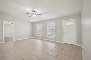 7029 Symmes Rd, Gibsonton, FL 33534 - Photo 7