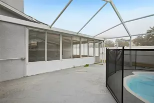 7029 Symmes Rd, Gibsonton, FL 33534 - Photo 37