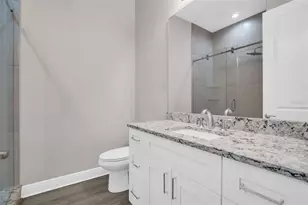 11 Franklin Ct S, Saint Petersburg, FL 33711 - Photo 33