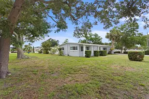 4300 Maple St NE, Saint Petersburg, FL 33703 - Photo 35