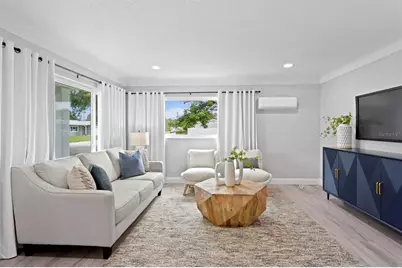 4300 Maple Street NE, Saint Petersburg, FL 33703 - Photo 3