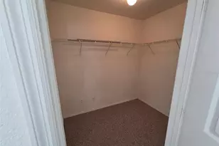 36121 Lake Chase Blvd, Zephyrhills, FL 33541 - Photo 17