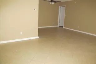 11275 90th Terrace, Seminole, FL 33772 - Photo 3